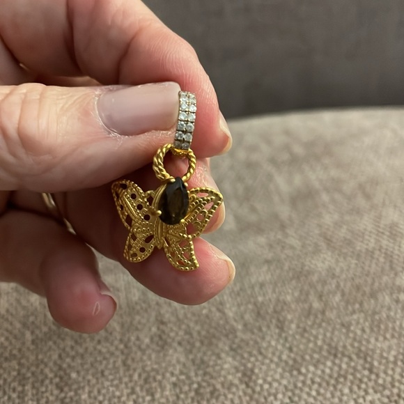 Five pairs of earring charms for hoop earrings - Picture 7 of 13